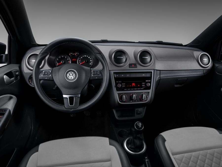  Volkswagen Voyage Evidence 2014 года  (фото 3 из 5)
